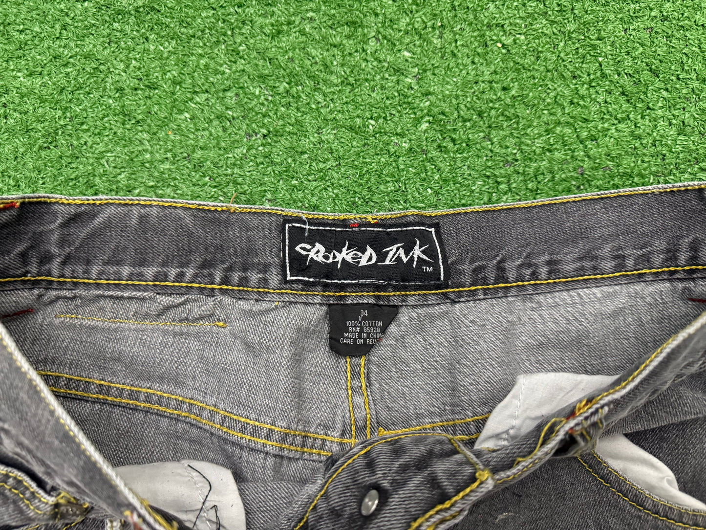 Vintage Y2K Crooked Ink Jeans