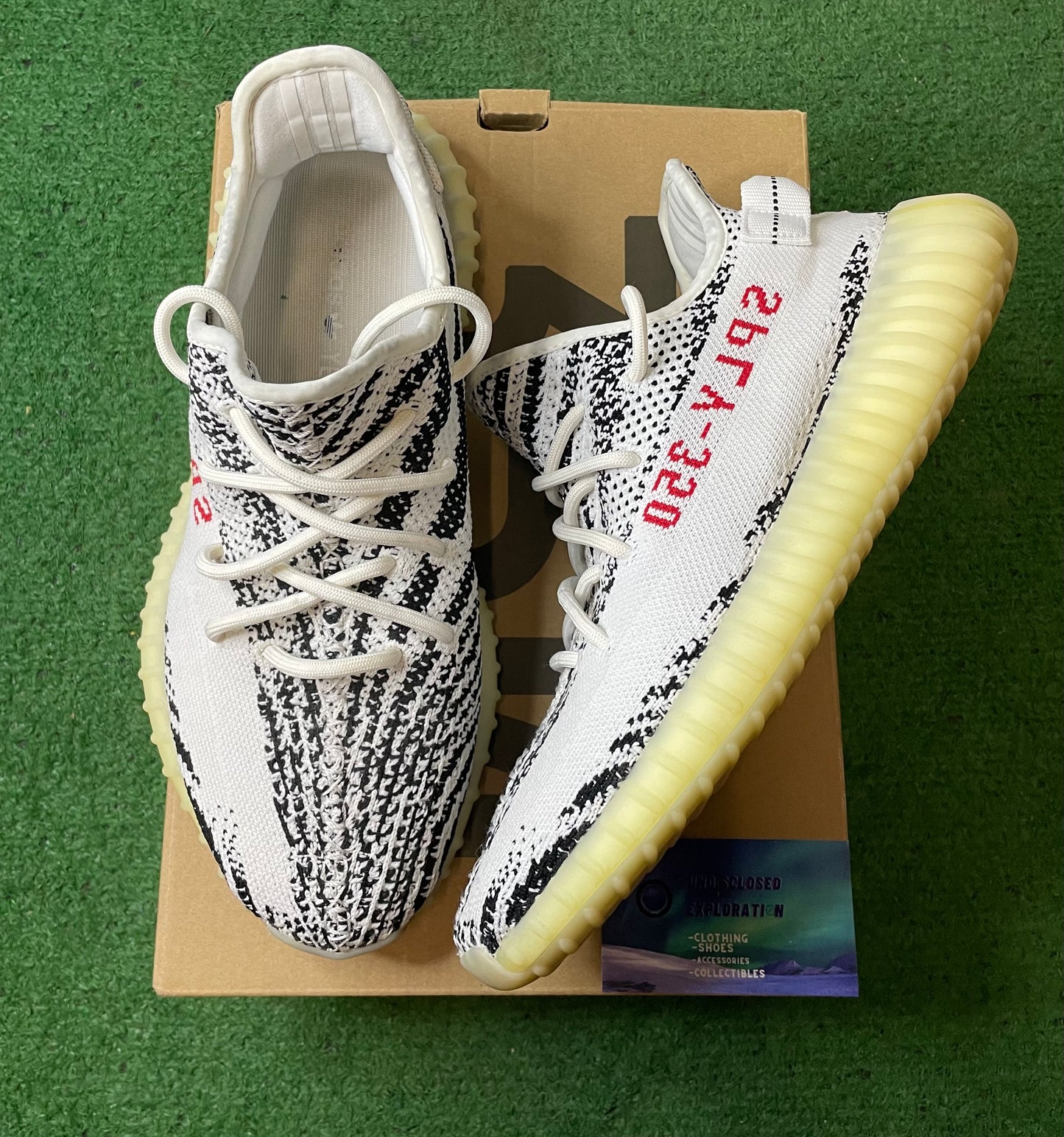 Adidas Yeezy Boost 350 v2 zebra size 10men/11.5women