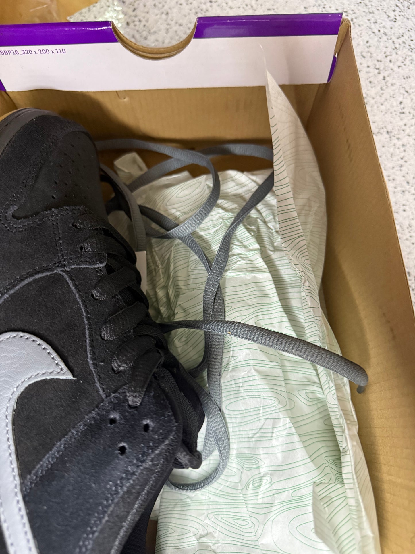 Nike Dunk SB Grey Fog 8.5 Men/10 Women “Preowned”