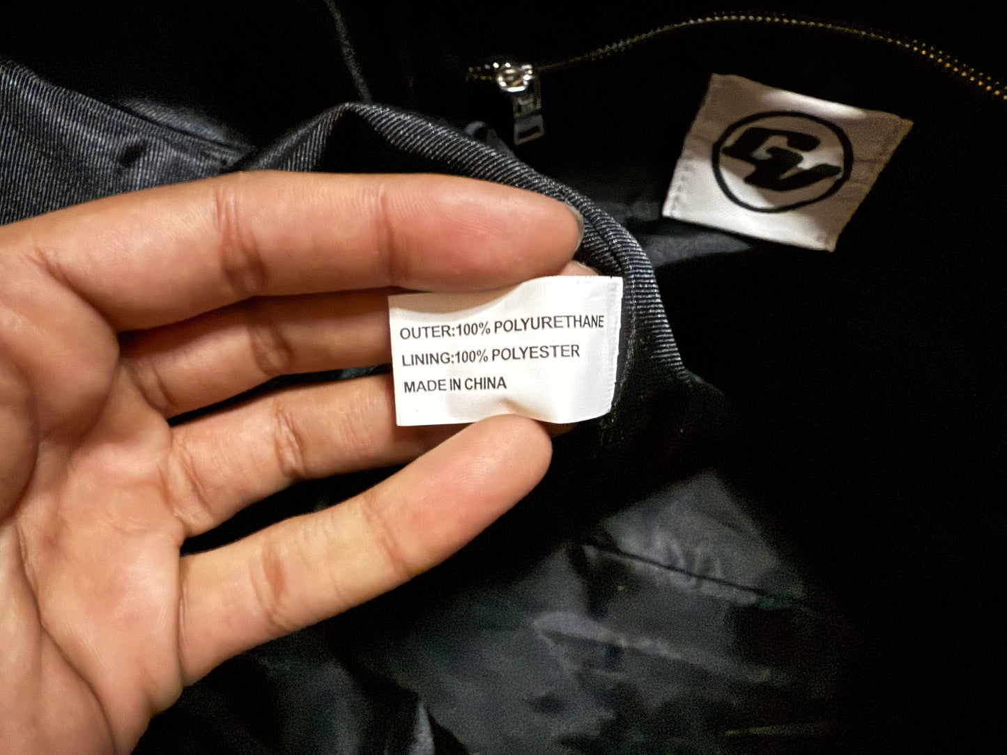 Gv Gallery Raspberry Hills Tote Bag