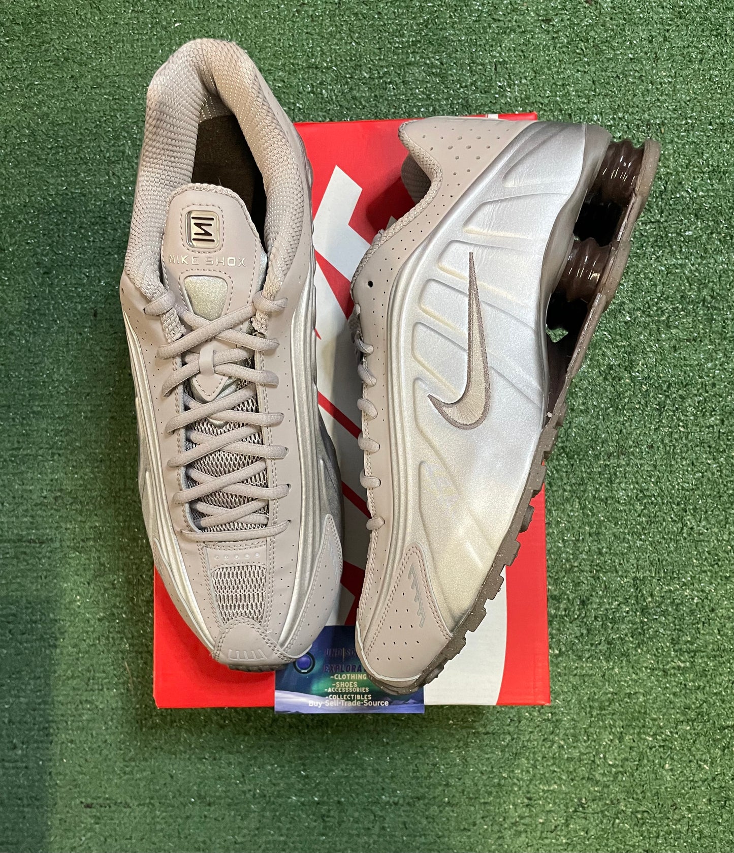 Nike Shox R4 Cavestone