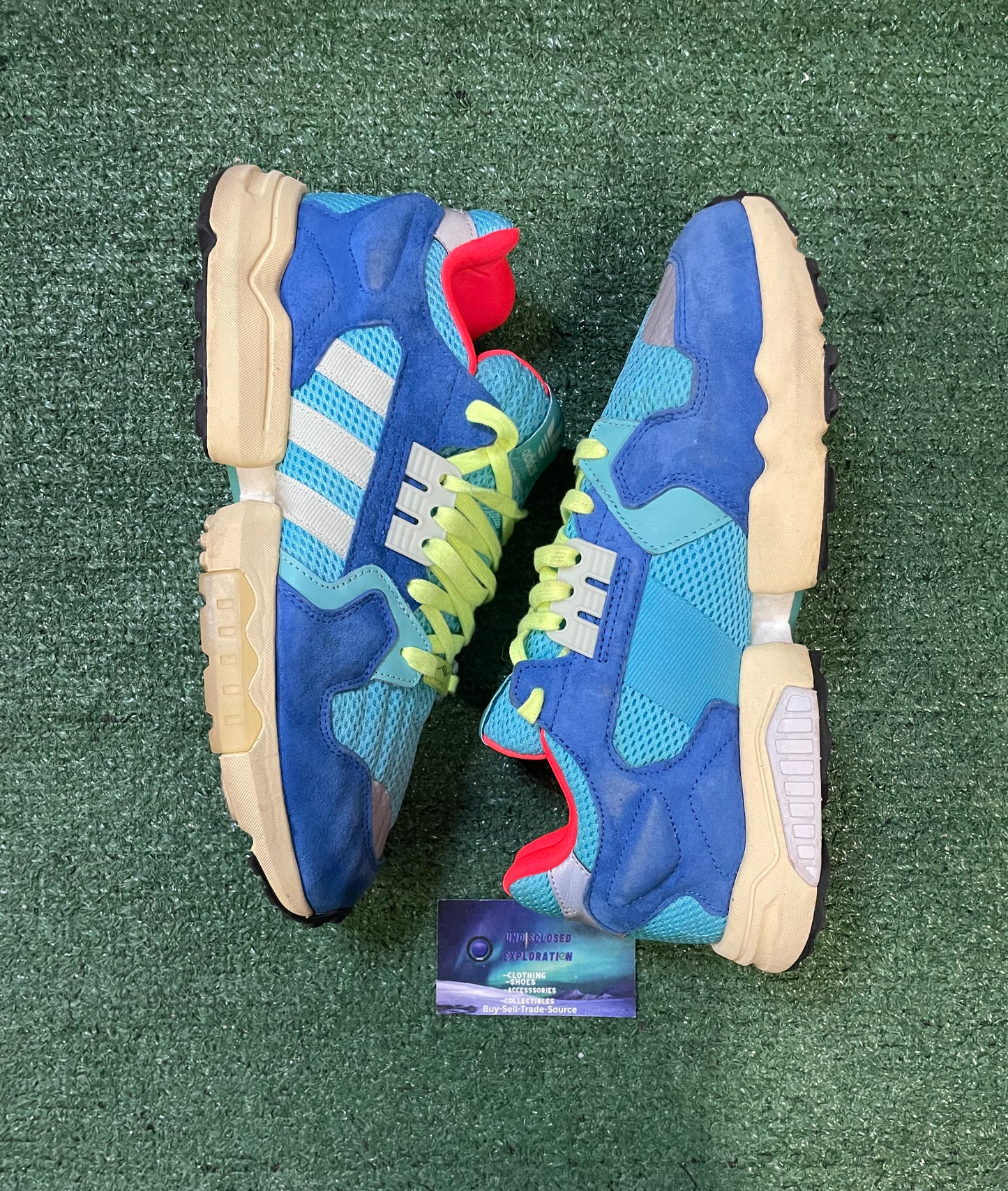 Adidas ZX torsion bright cyan size 10men/11.5women
