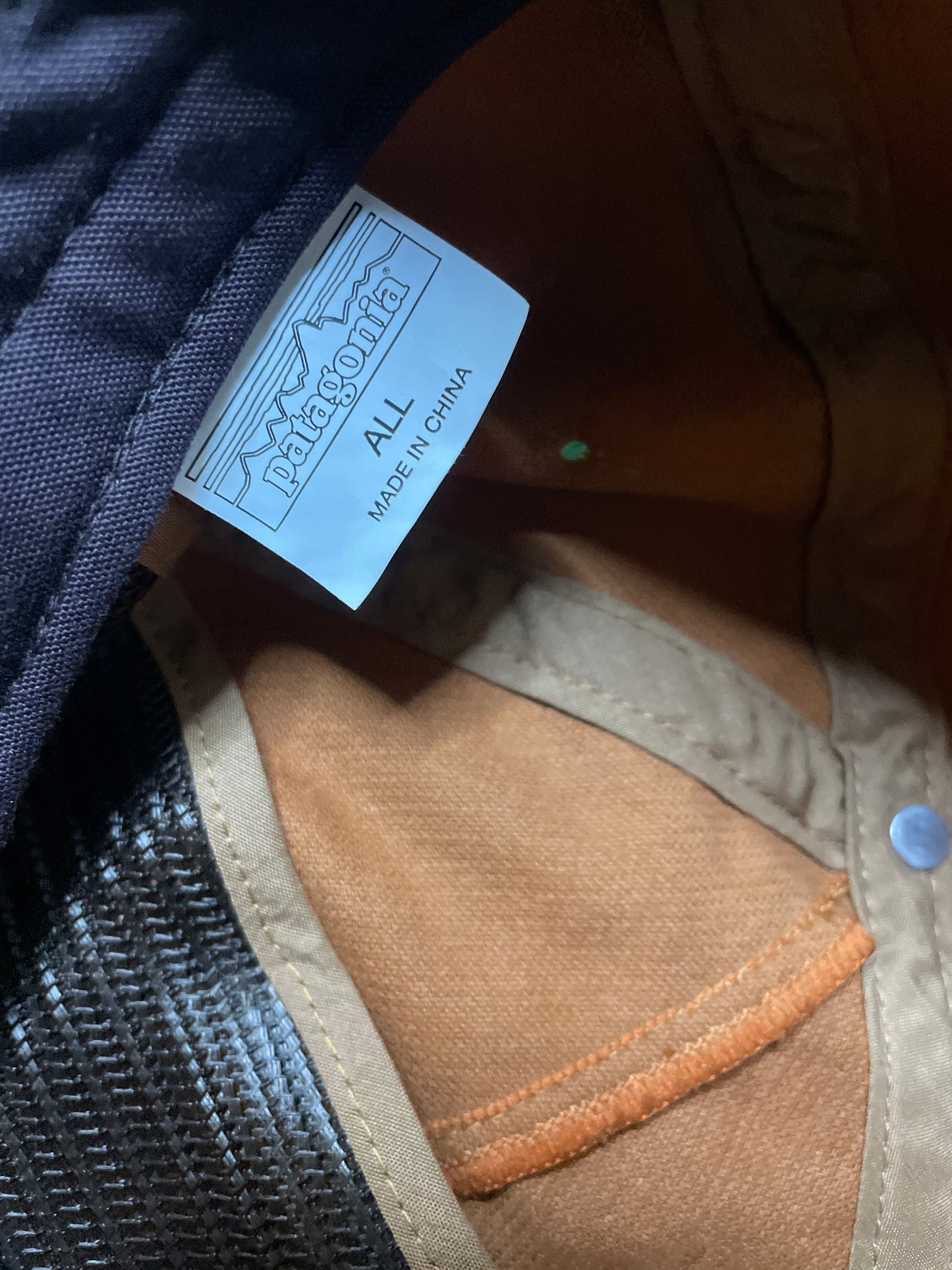 Patagonia seazy breezy orange hat