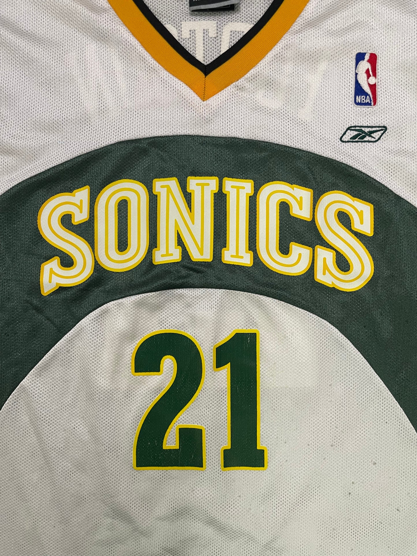 Vintage 2000s Seattle Sonics Danny fortson jersey