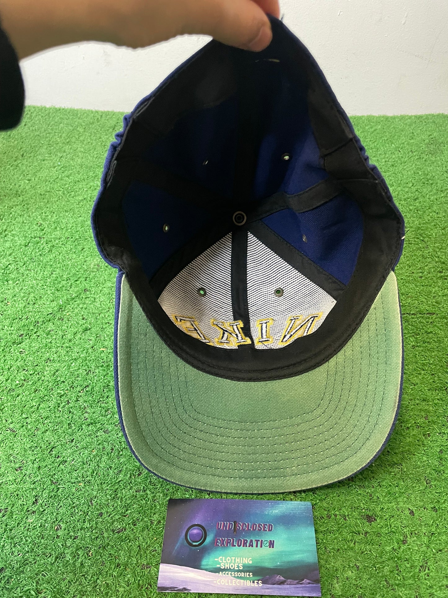 Vintage 1990s Nike spellout blue and yellow hat