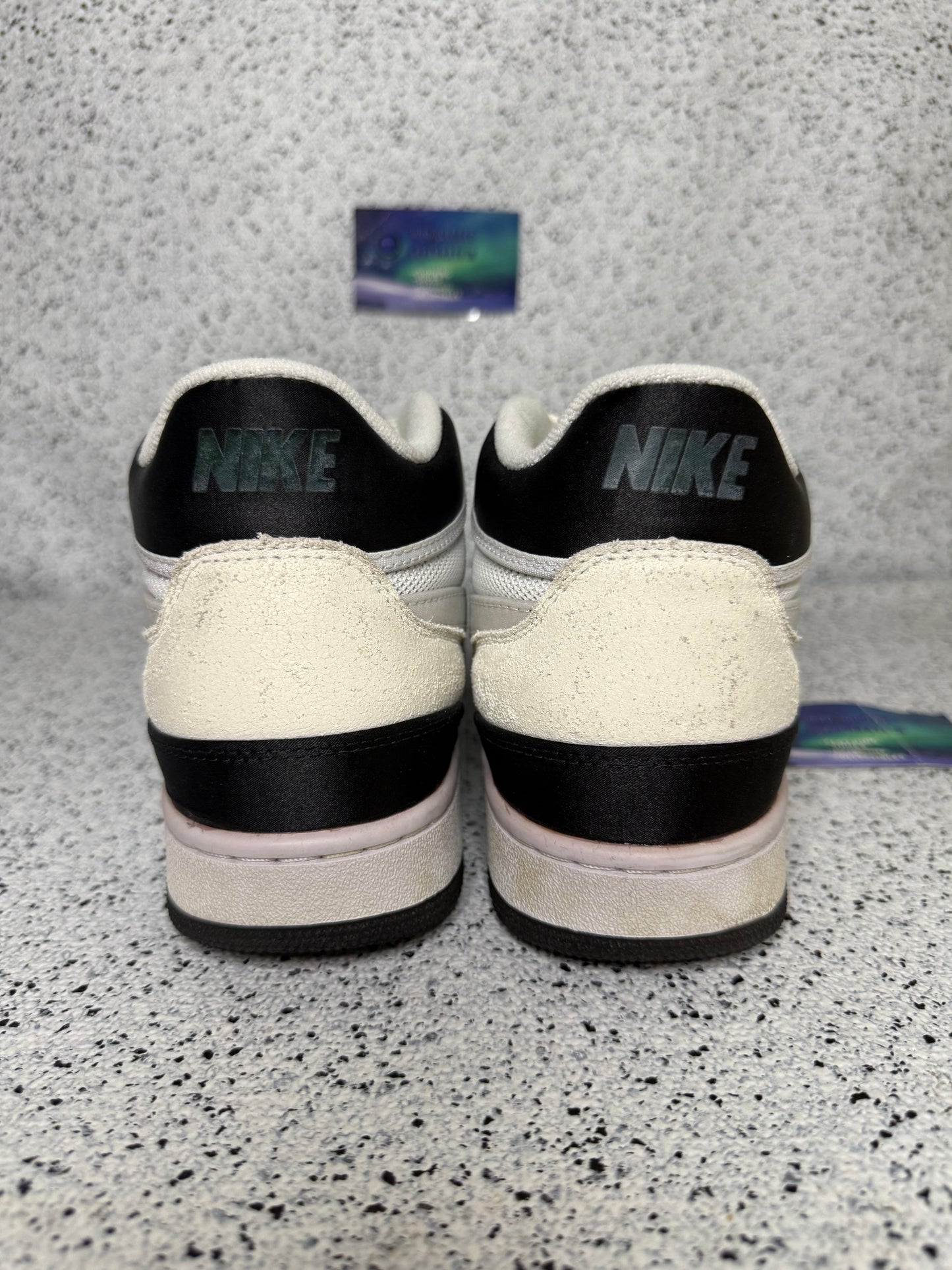 Nike Mac Attack Social Status Status Symbol 10 Men/11.5 Women “Preowned”