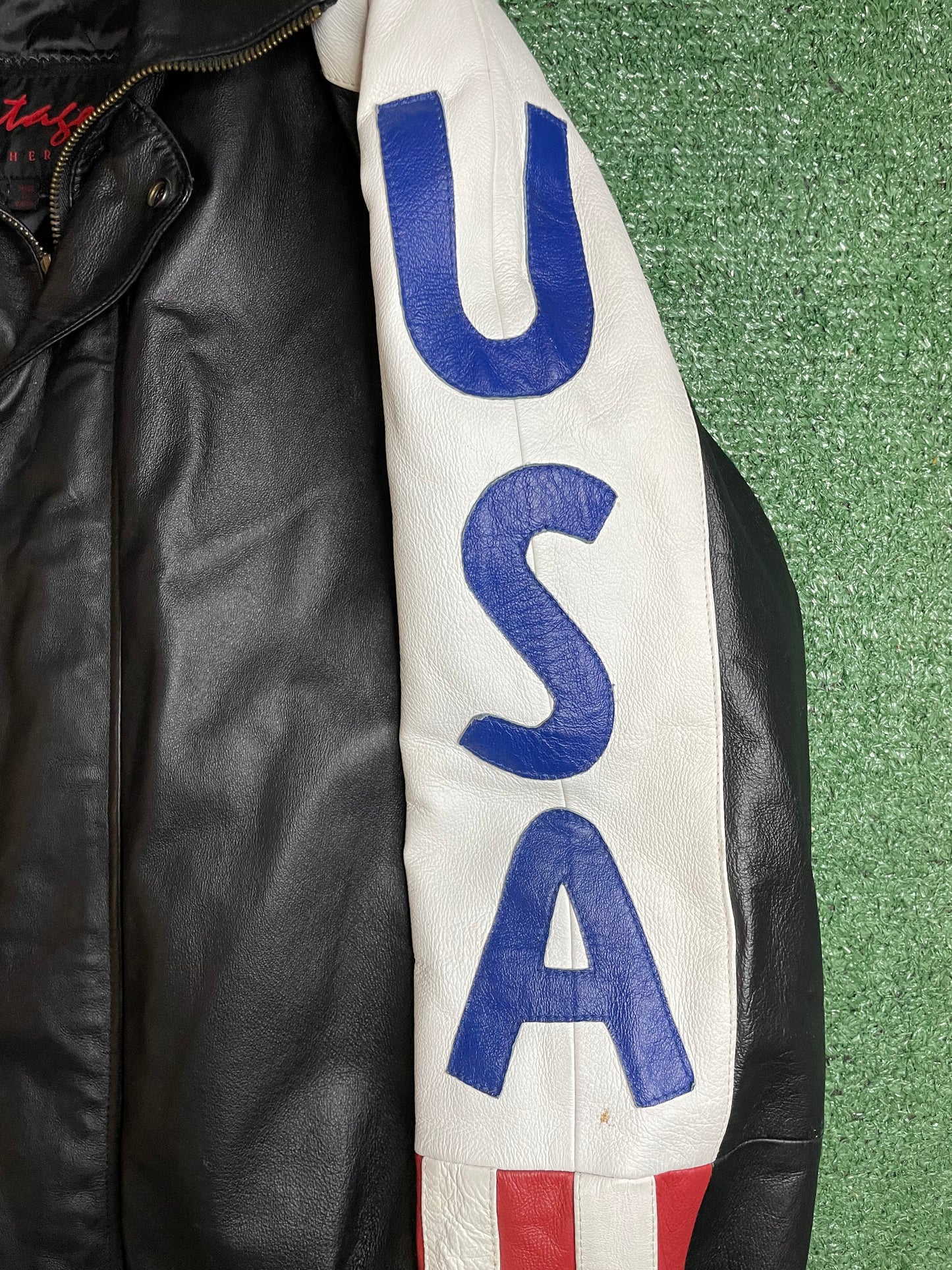 Vintage 1990s USA leather jacket