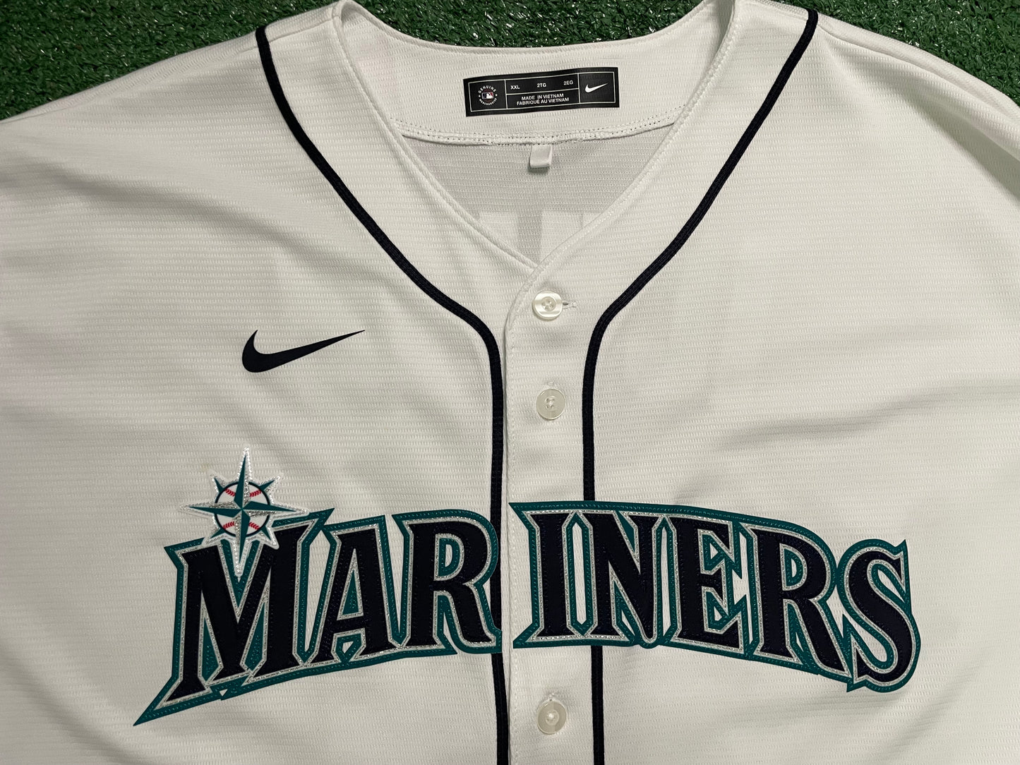 Seattle Mariners Nike Ichiro Suzuki #51 white jersey