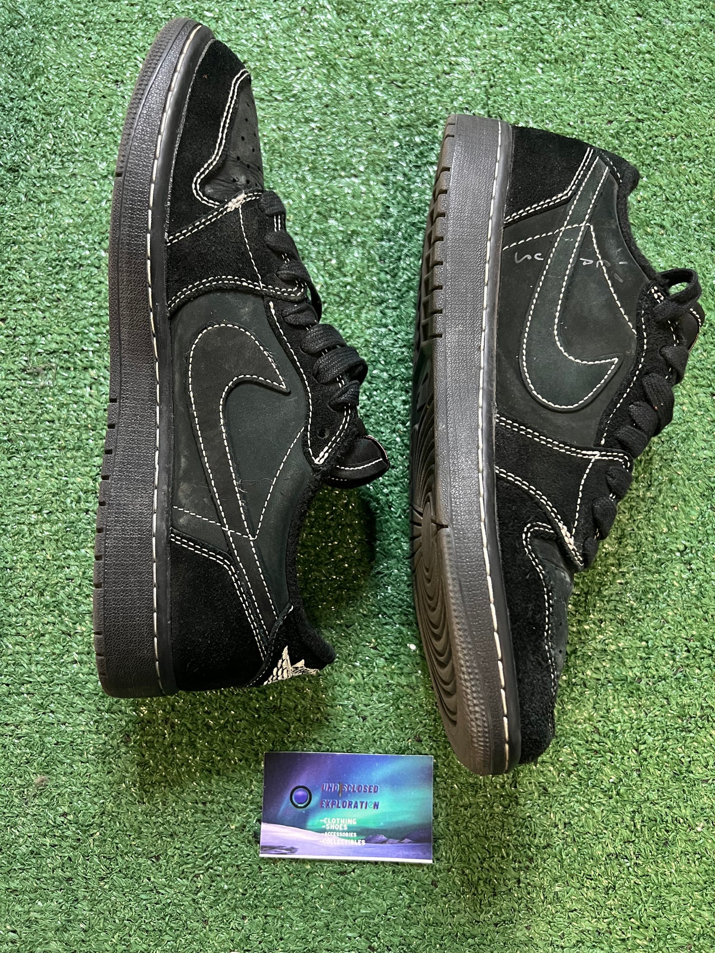 Jordan 1 low Travis Scott phantom size 9.5men/11women