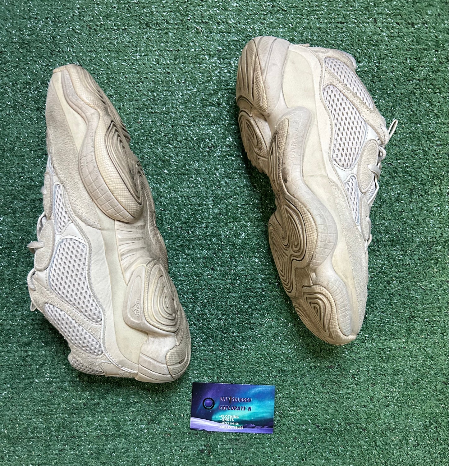 Yeezy 500 blush size 9men/10.5women
