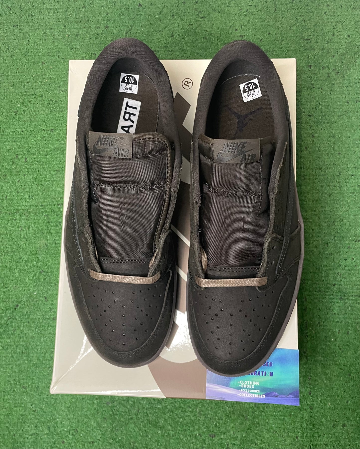 Jordan 1 low Travis Scott Velvet