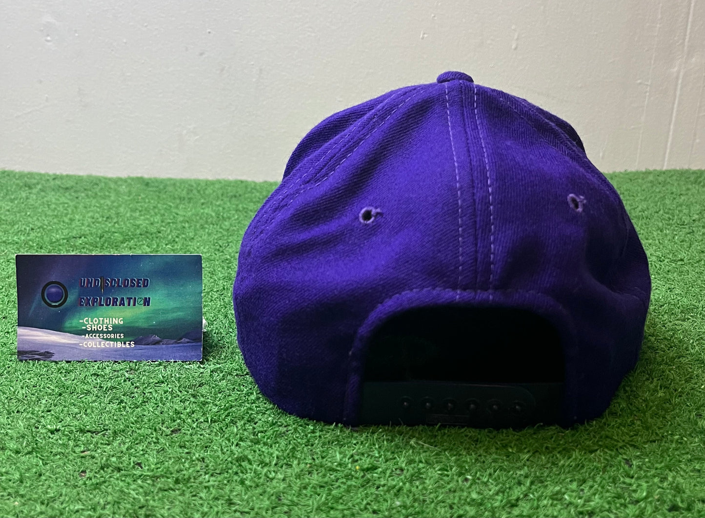 Vintage Washington Huskies UW Script Hat Sports Specialties Snapback Single Line