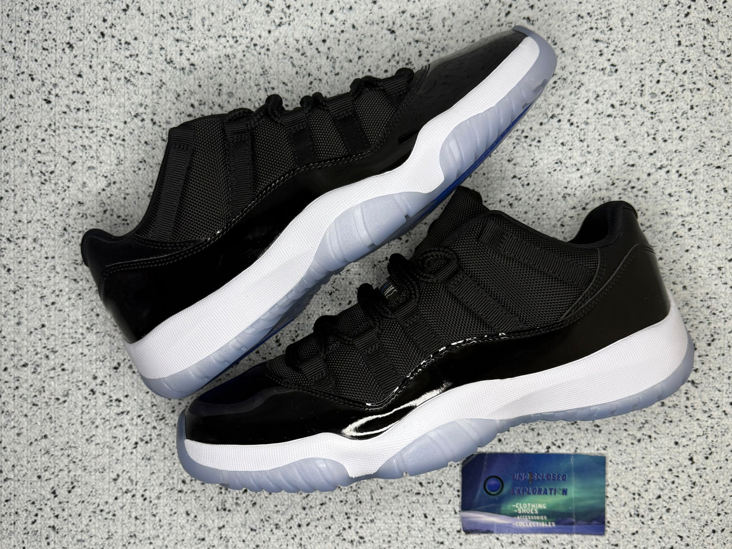 Jordan 11 Low Space Jam