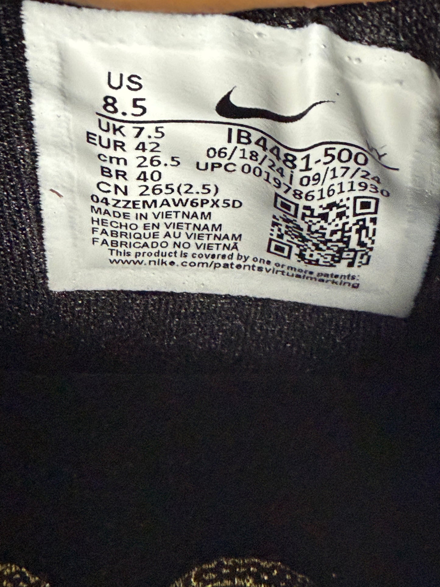 Kobe 5 Year Of Mamba Eggplant 8.5 Men/10 Women “ Preowned”