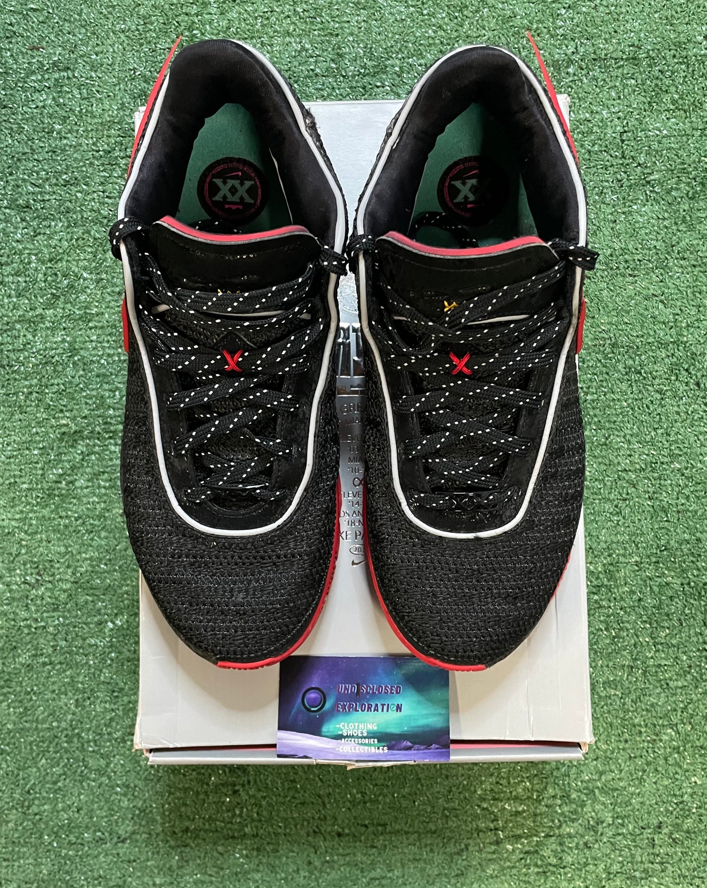 Nike Lebron 20 trinity size 9men/10.5women