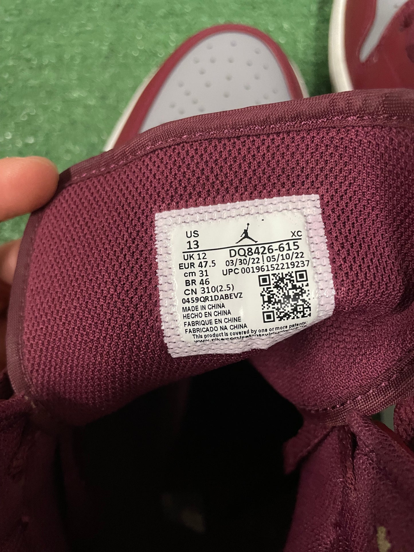 Jordan 1 Mid cherrywood red size 13men/14.5women