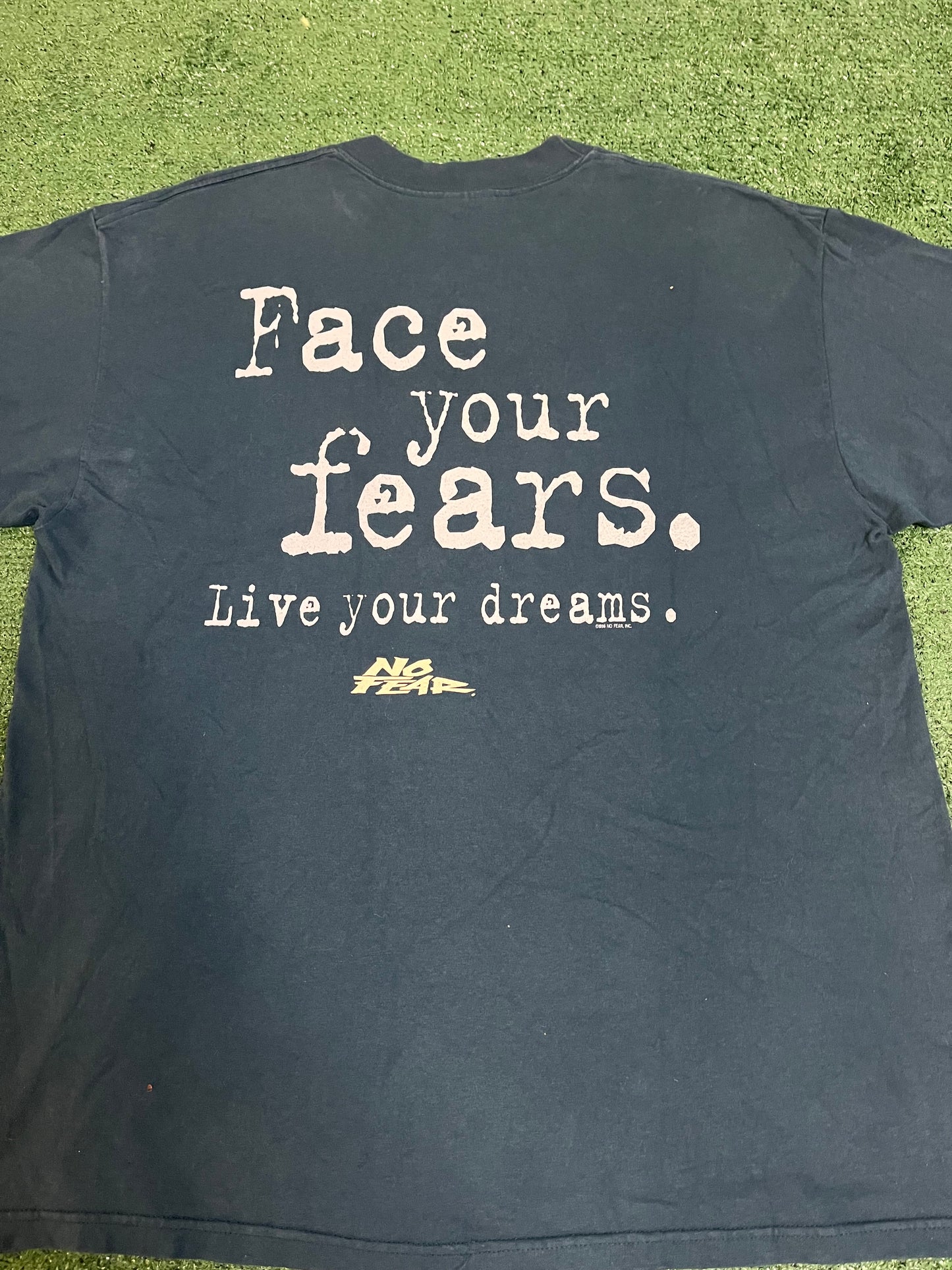 Vintage 1990s no fear face your fears live your dreams tee