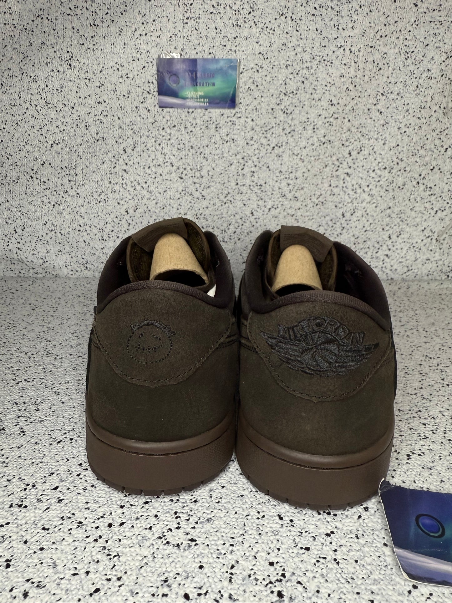 Jordan 1 Low Travis Scott Velvet 12.5 Men/14 Women “Preowned”