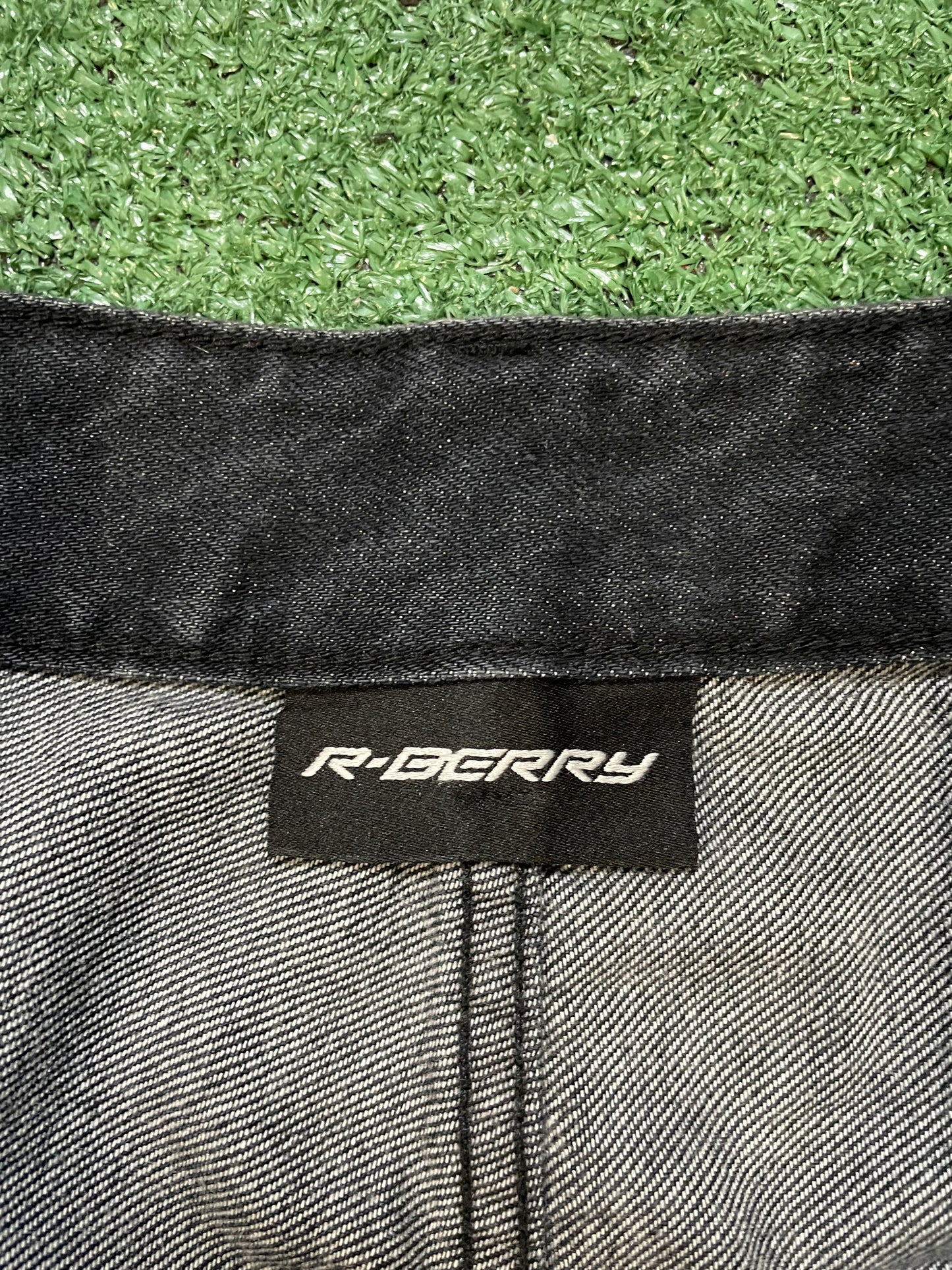 Gv Gallery black Raspberry Hills Jean shorts
