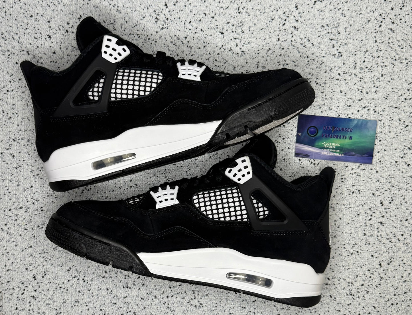 Jordan 4 White Thunder 9.5 Men/11 Women “Preowned”