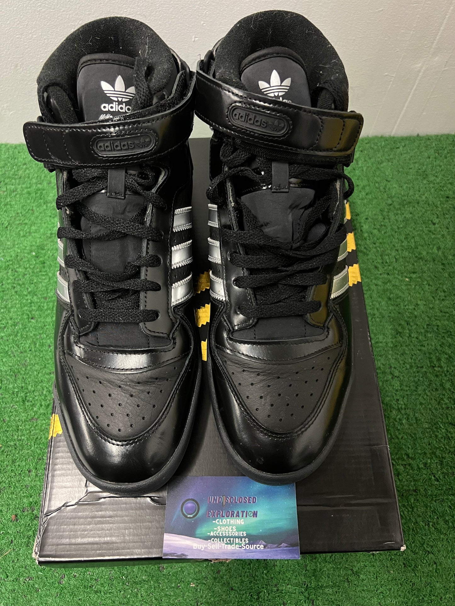 Adidas forum 84 mid Heitor Da Silva size 11men/12.5women