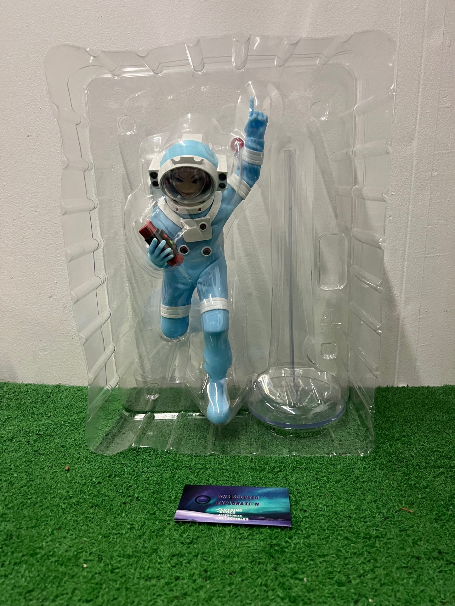 Super plastic gorillaz astronaut spacesuit set