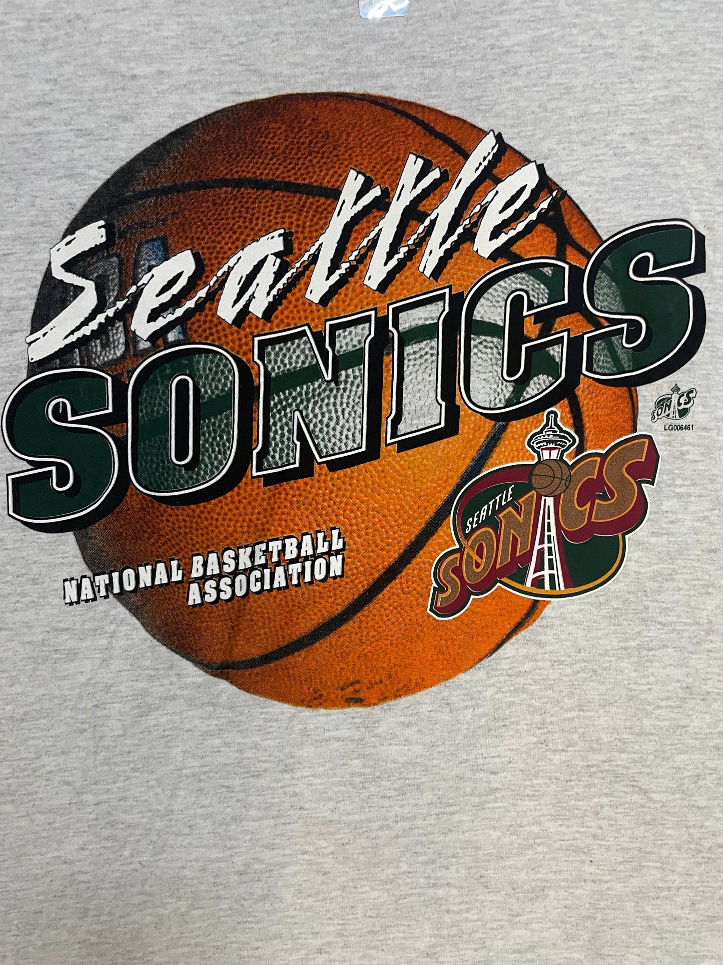 Vintage 1990s Seattle Sonics NBA Basketball tee