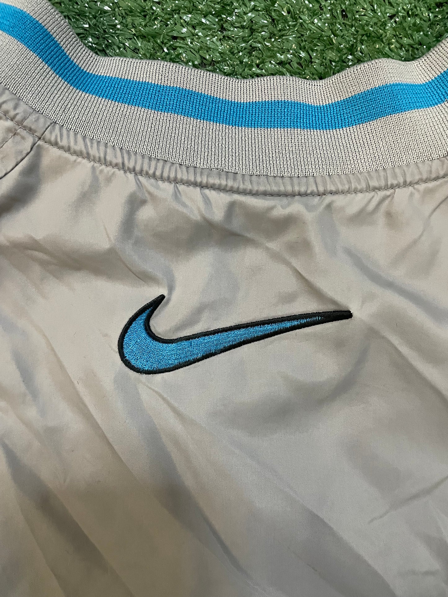 Vintage 1990s Nike short sleeve windbreaker blue and grey