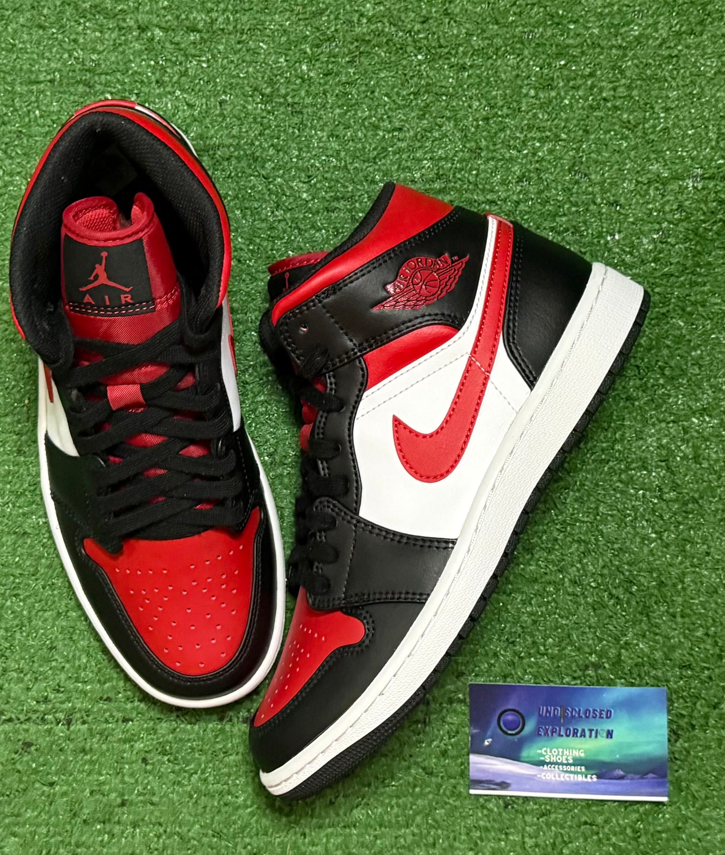 Jordan 1 Mid Bred Toe