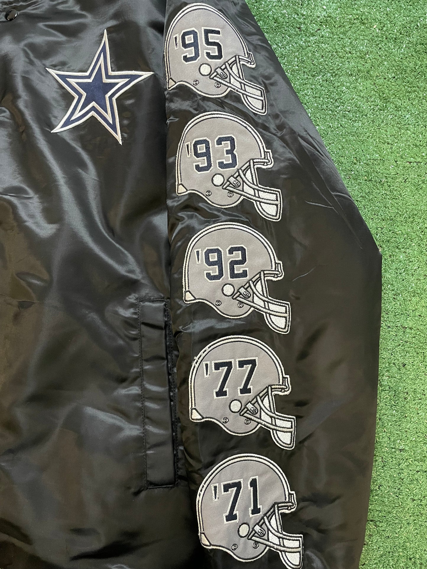 Vintage 1990s Dallas cowboys Jeff Hamilton Super Bowl Champions jacket
