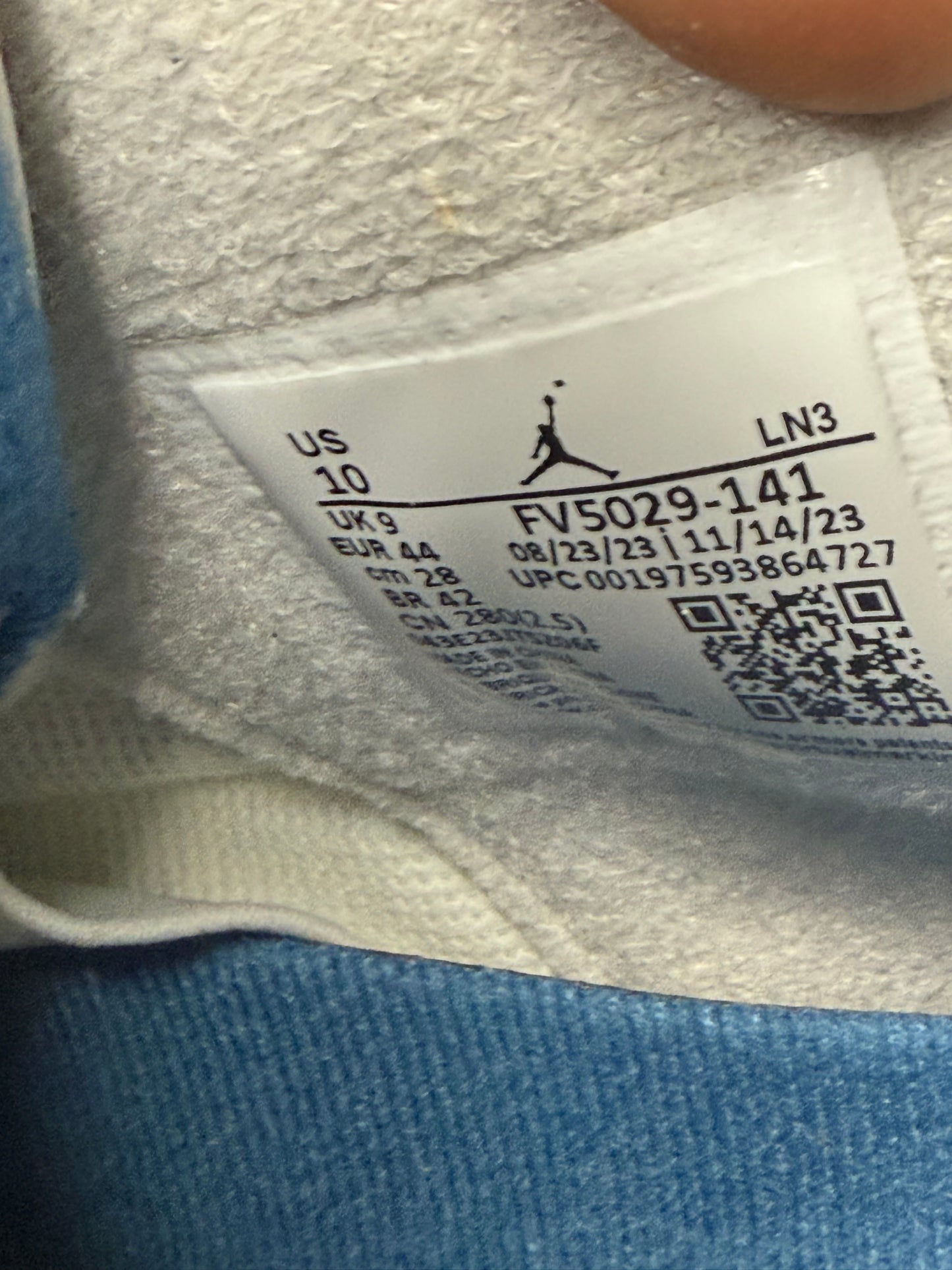 Jordan 4 Military Blue 10 Men/11.5 Women “Preowned”