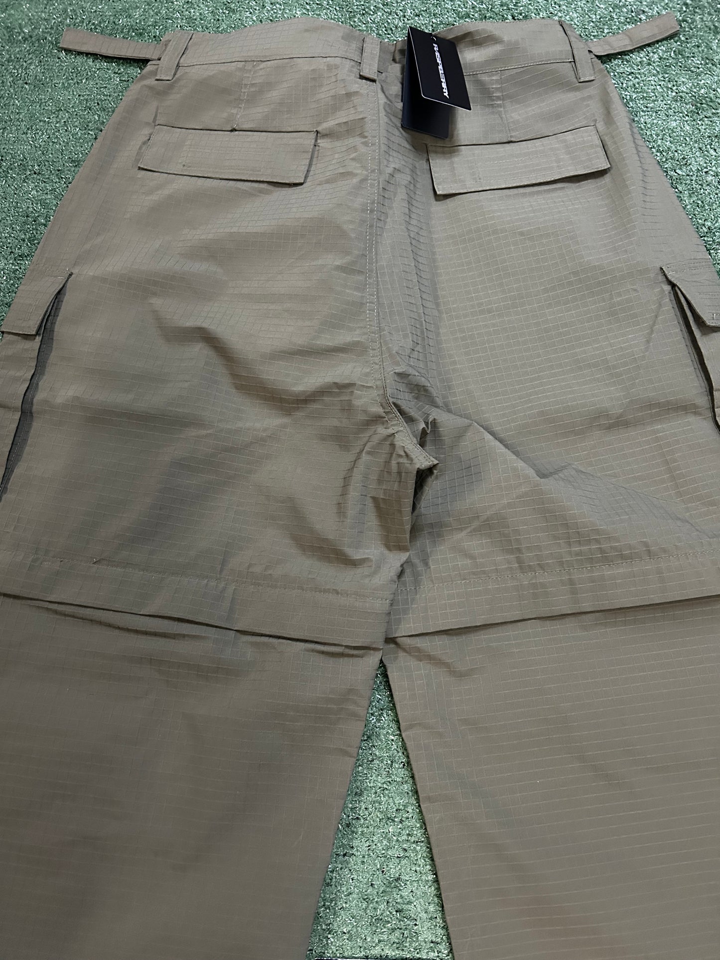 GV Gallery Raspberry hill tanker convertible cargos