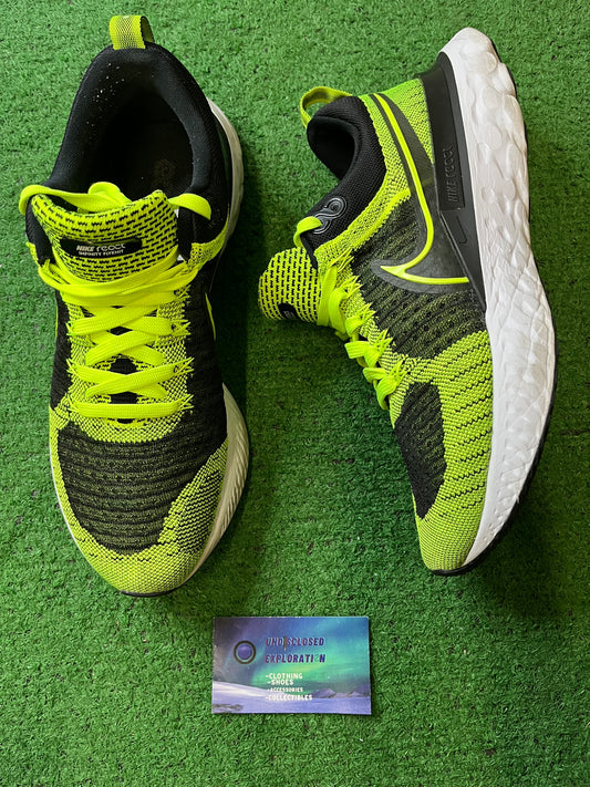 Nike React Infinity run flyknit 2 volt green size 9men/10.5women