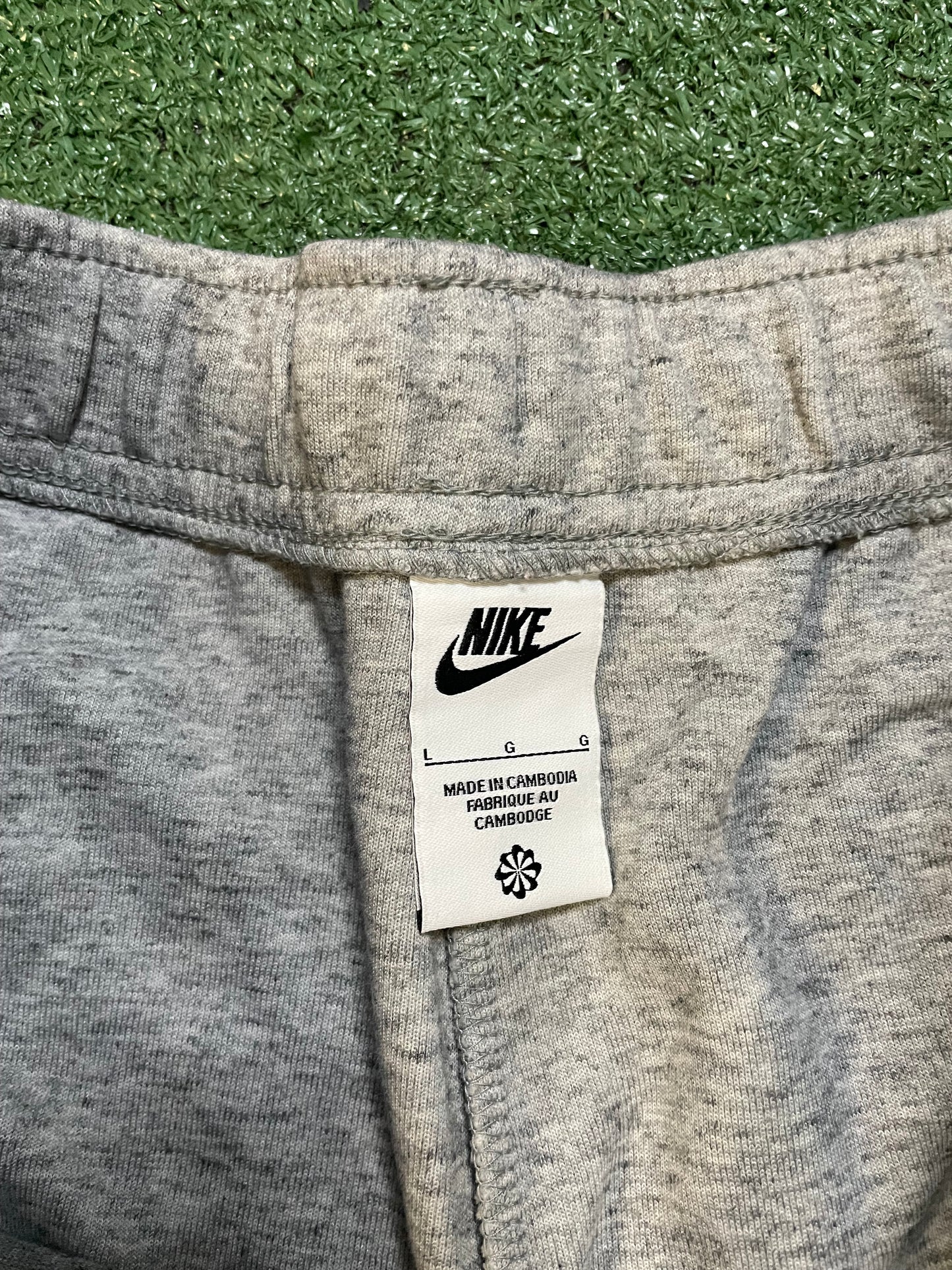 Nike Sportswear Tech Fleece grey Revival Joggers