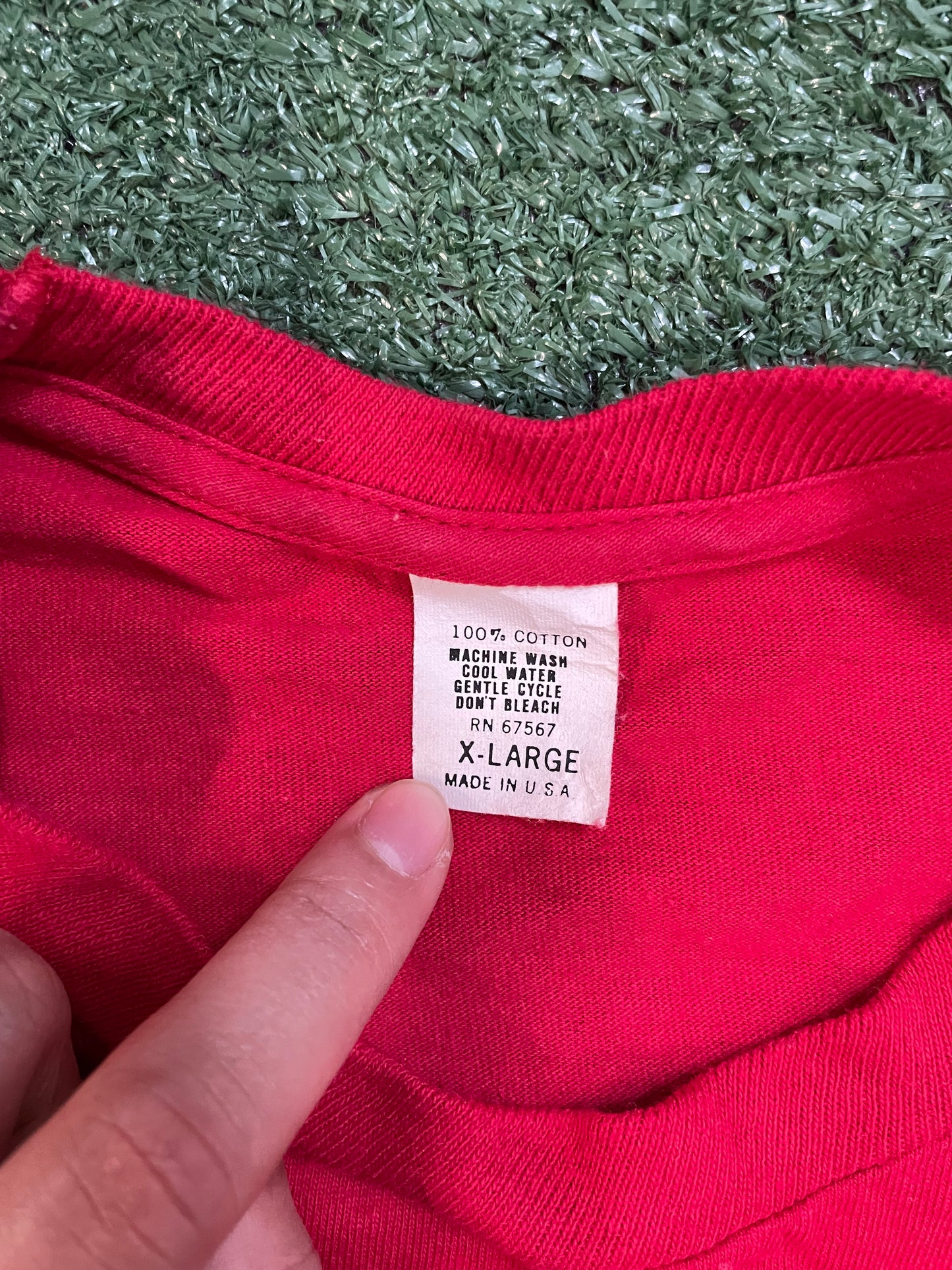 Vintage 1980s Marlboro spellout pocket tee