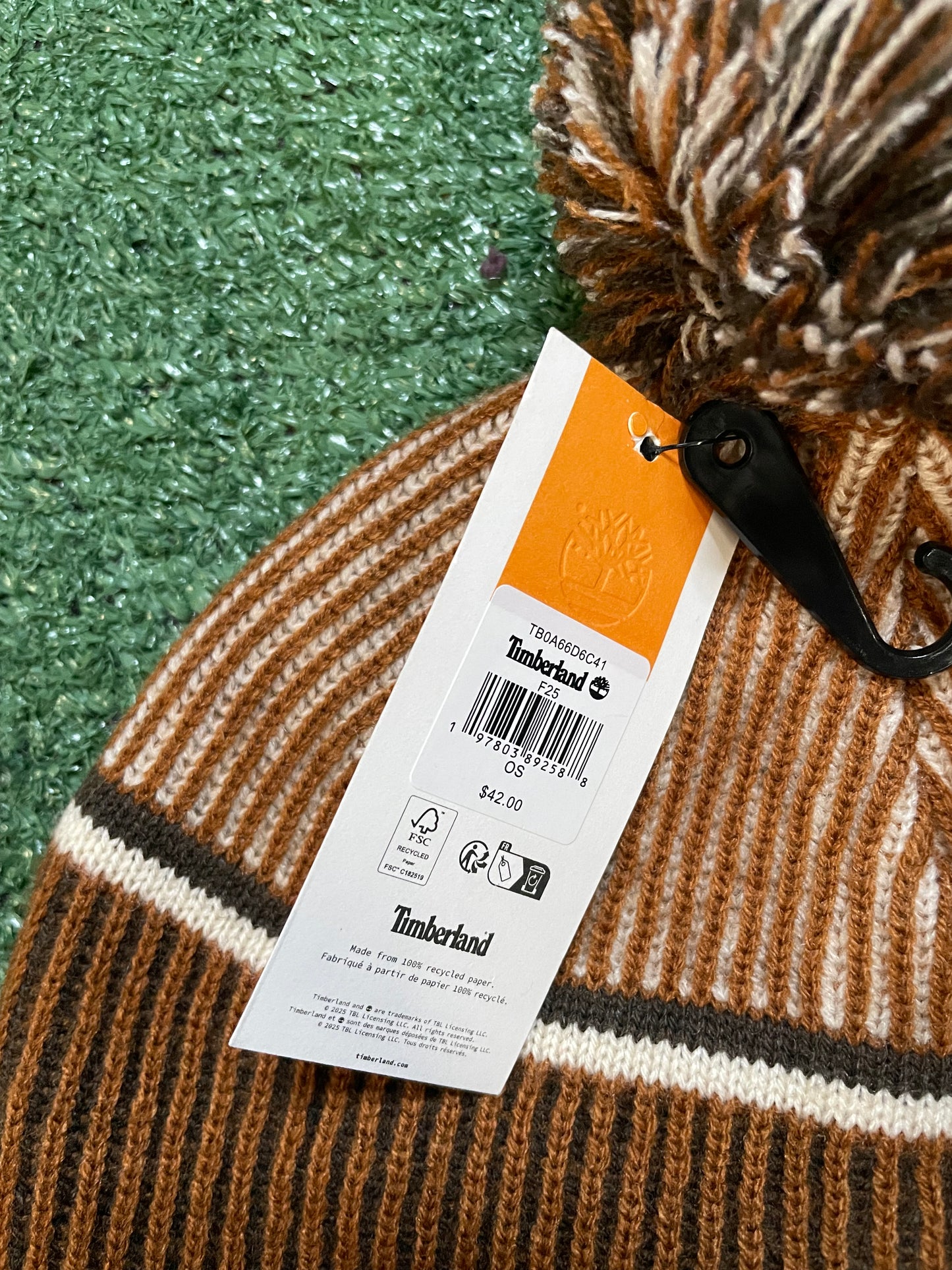 Timberland stadium wheat beanie
