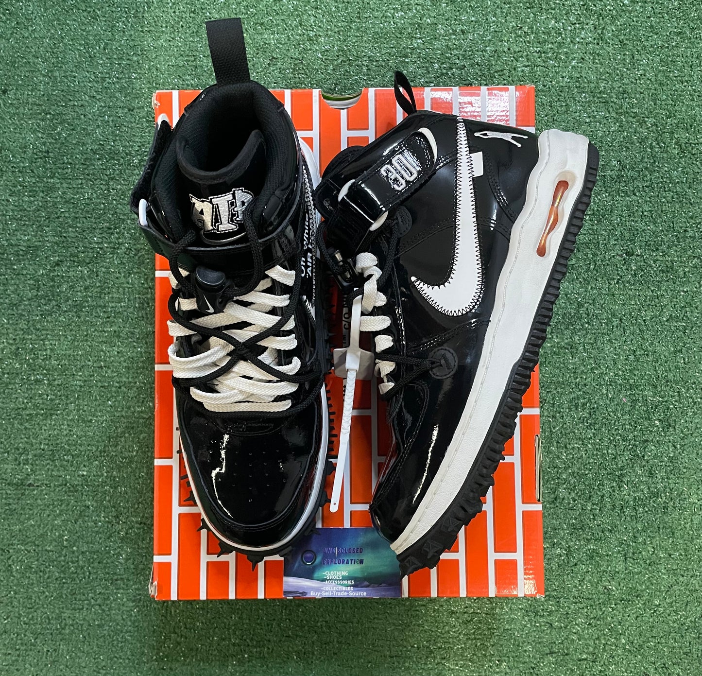 Off white X Air Force 1 Mid sheed size 11men/12.5women