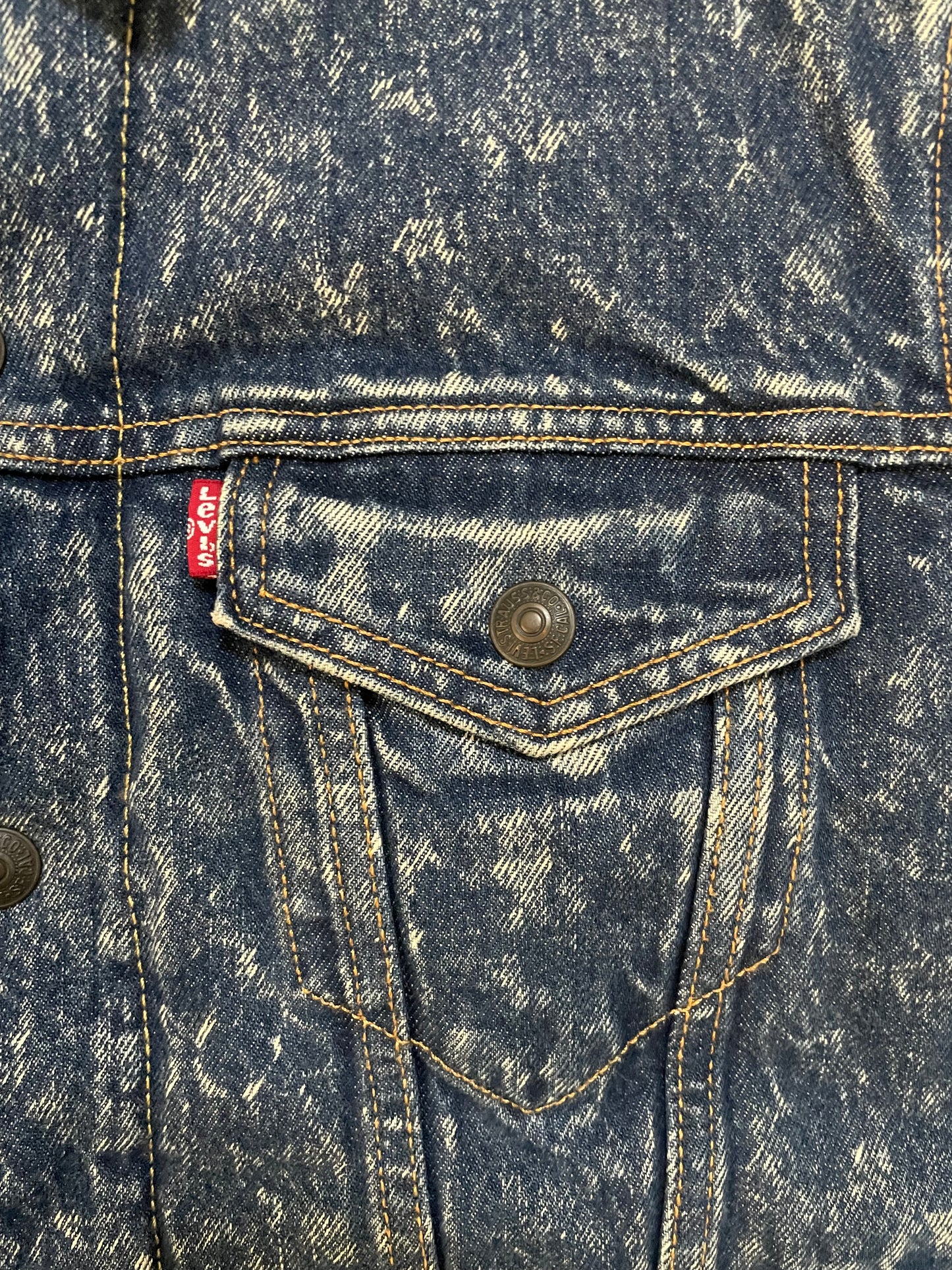 Levi Sherpa jean jacket acid wash