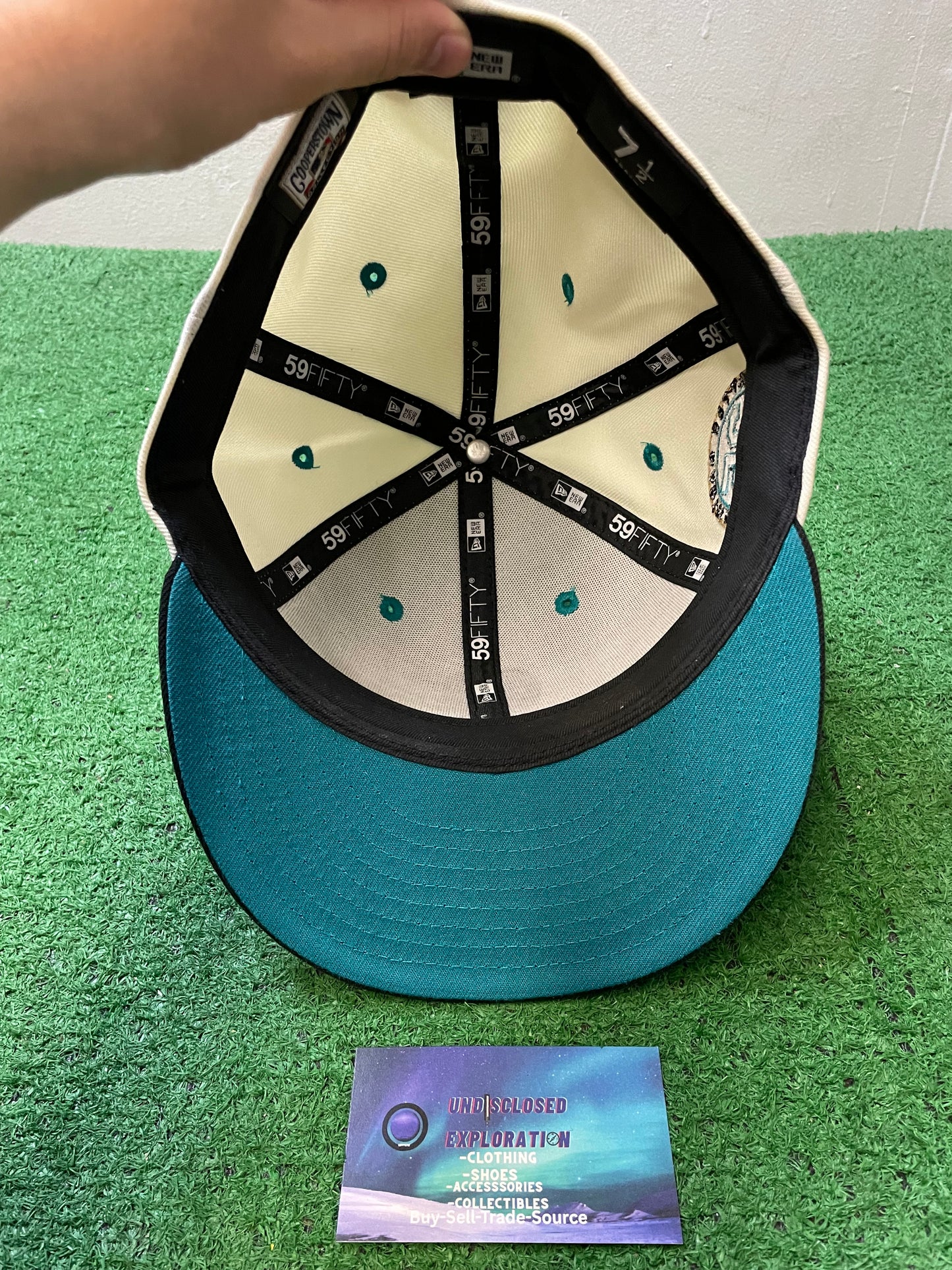 Seattle Mariners 35th anniversary white and teal new era fitted hat