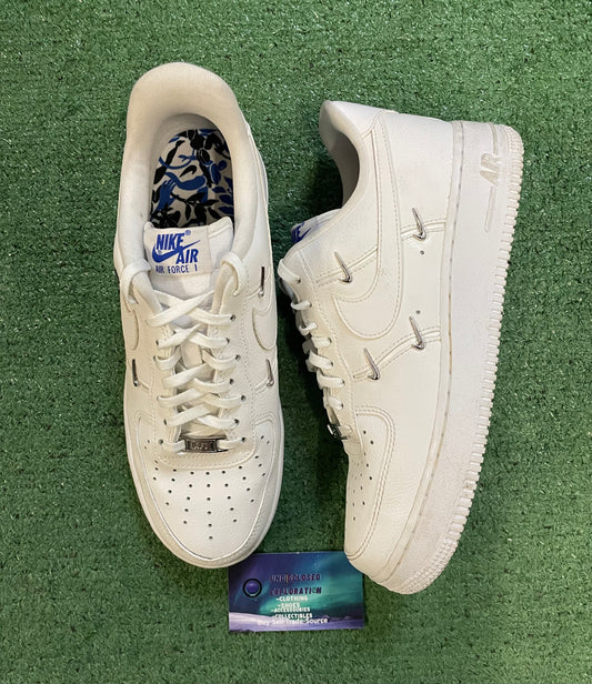 Nike Air Force 1 LX white size 7.5men/9women