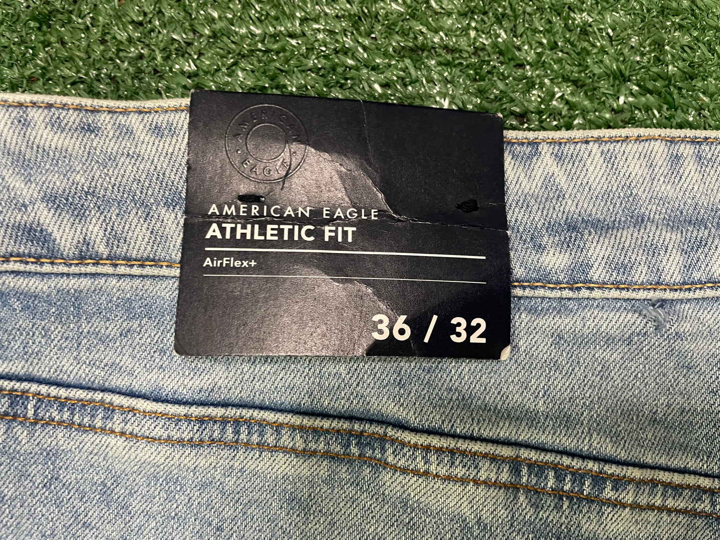 American Eagle light wash jeans