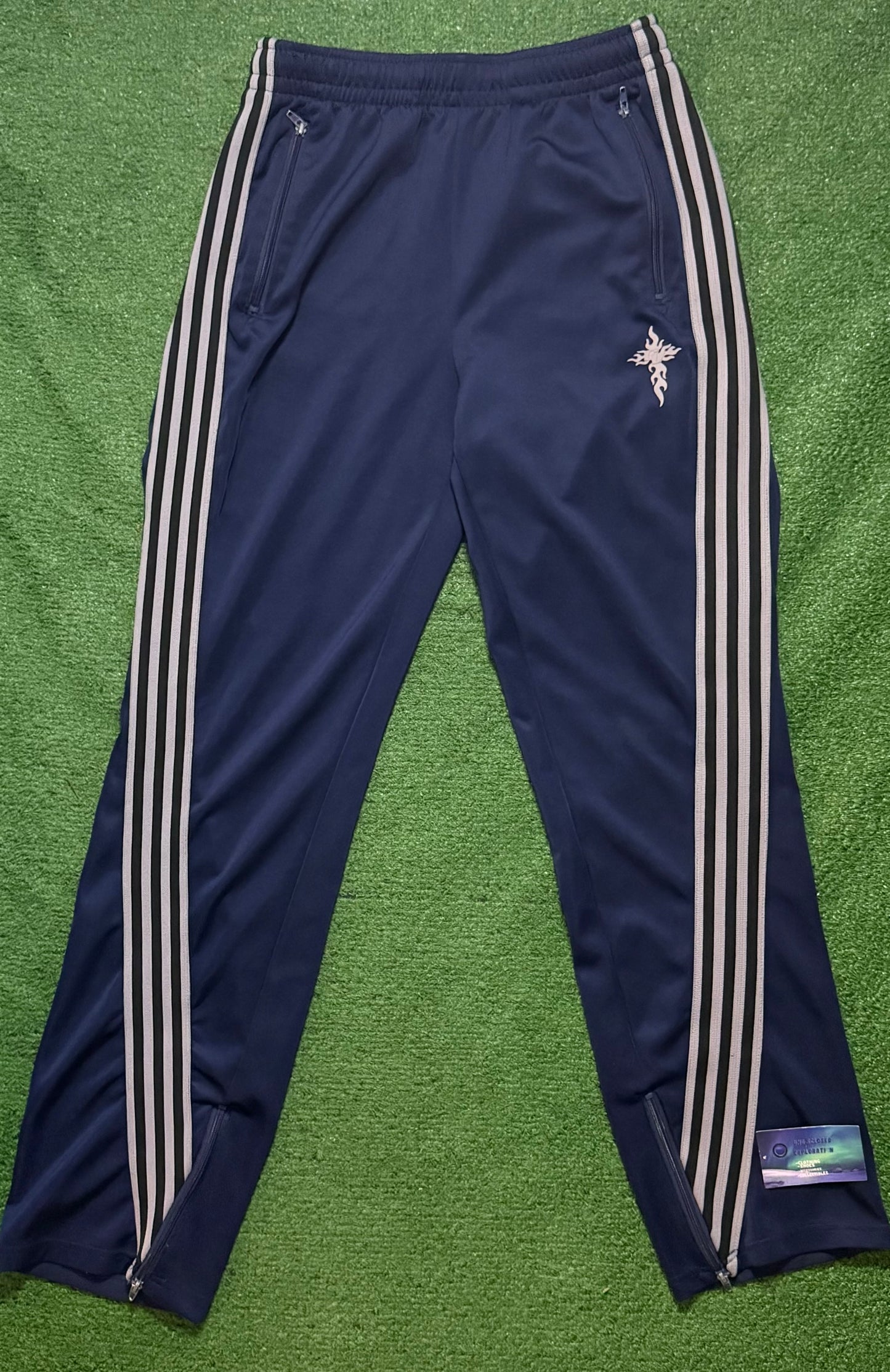 The GV Gallery Raspberry Hills Dad Sweatpants
