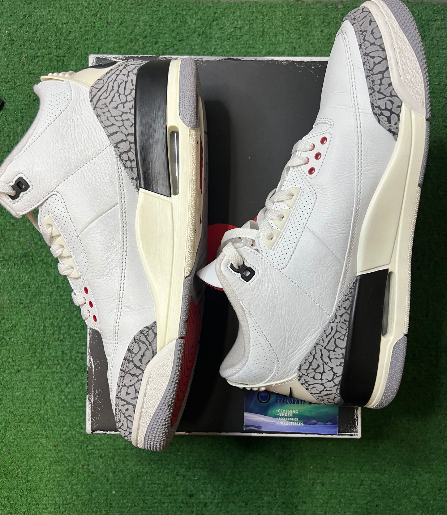 Jordan 3 white cement reimagined size 12men/13.5women