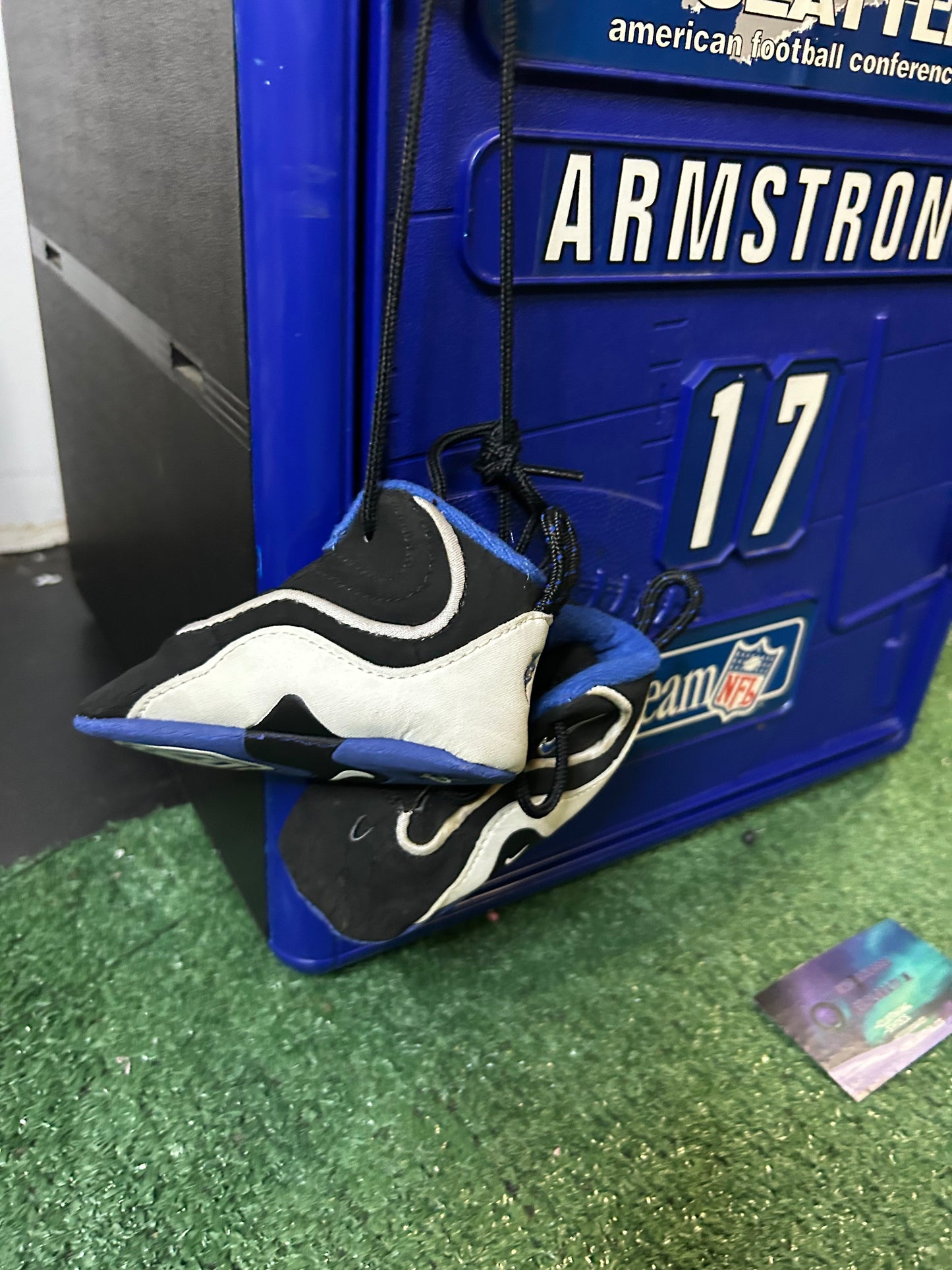 Vintage 1990s Seattle Seahawks 2 FT locker