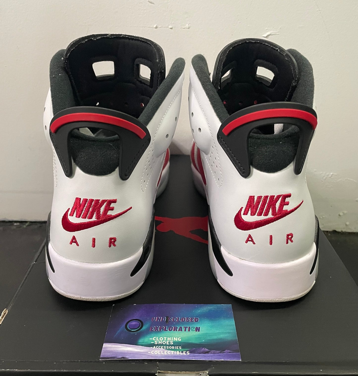 Air Jordan 6 Carmine 2021 size 11.5men/13women