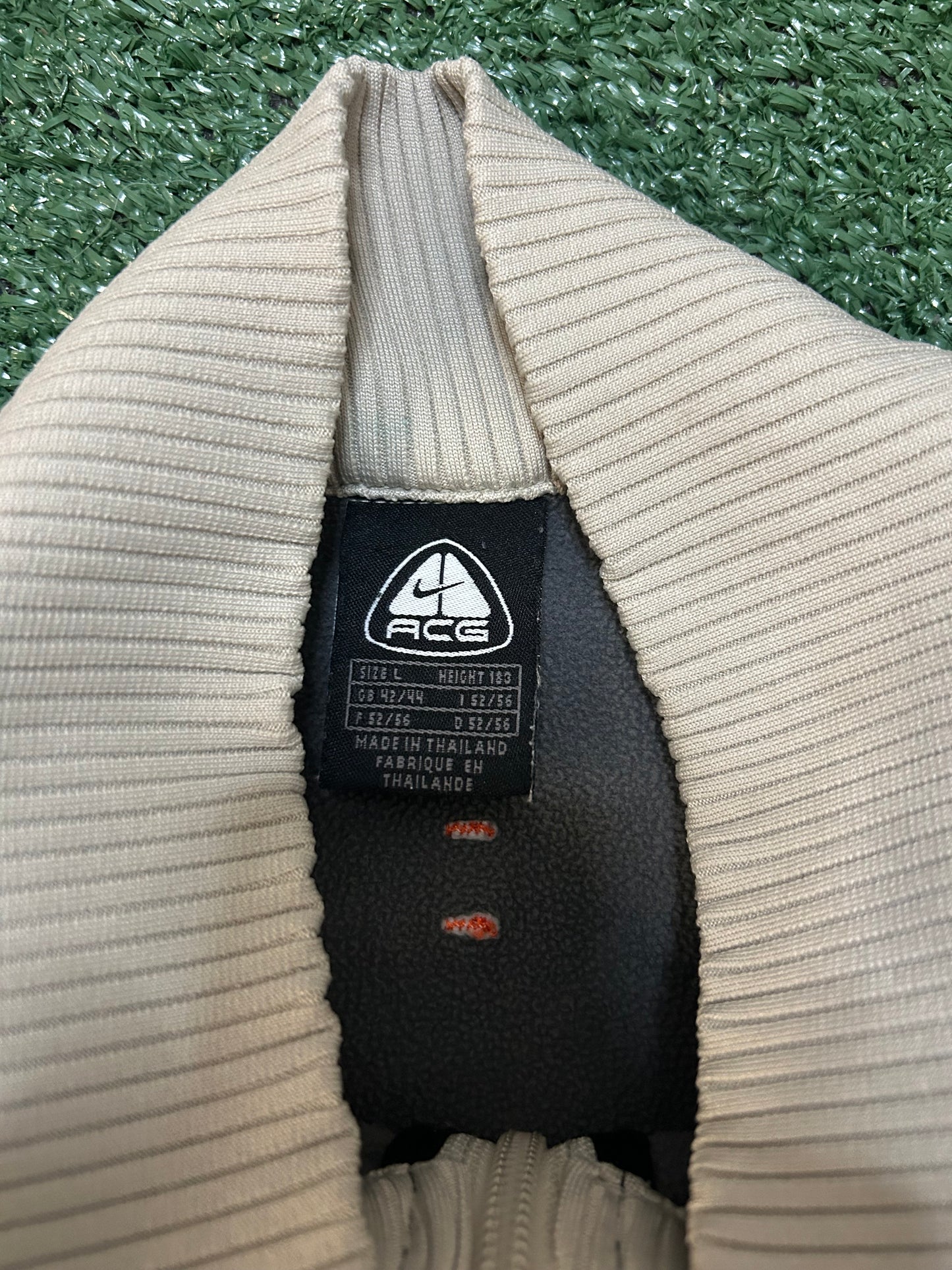 Vintage Nike ACG zip up jacket