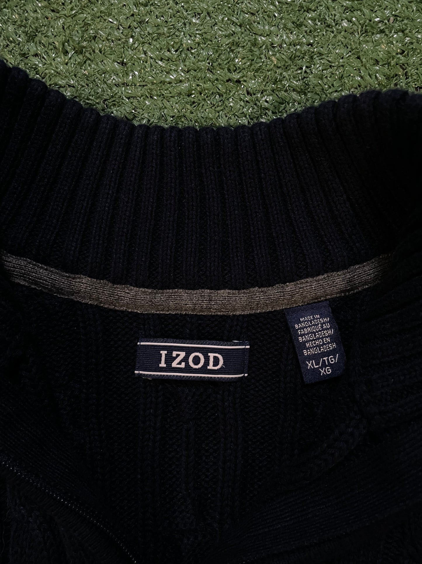 Vintage IZOD cable knit navy quarter zip