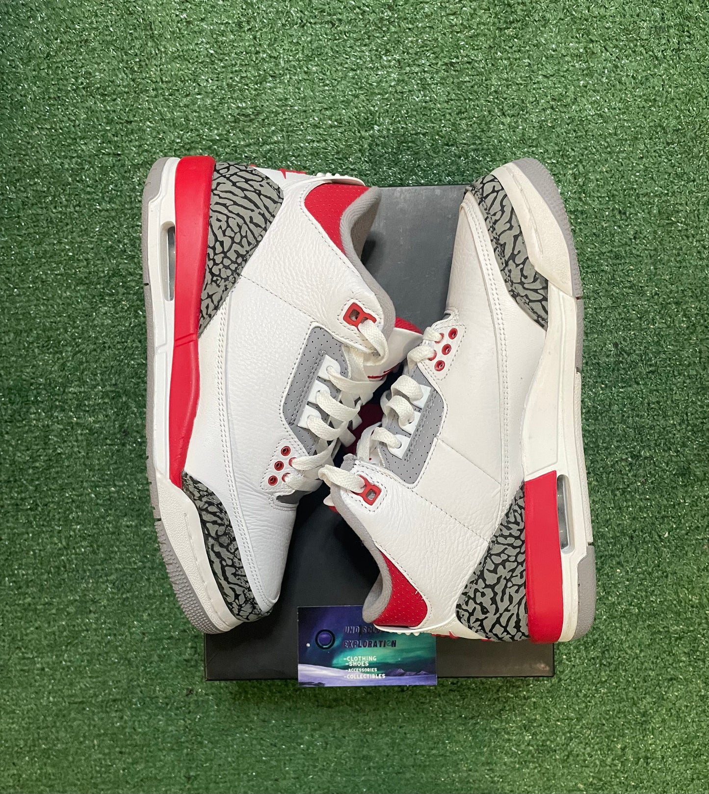 Air Jordan 3 fire red 2022 size 6.5youth/8women