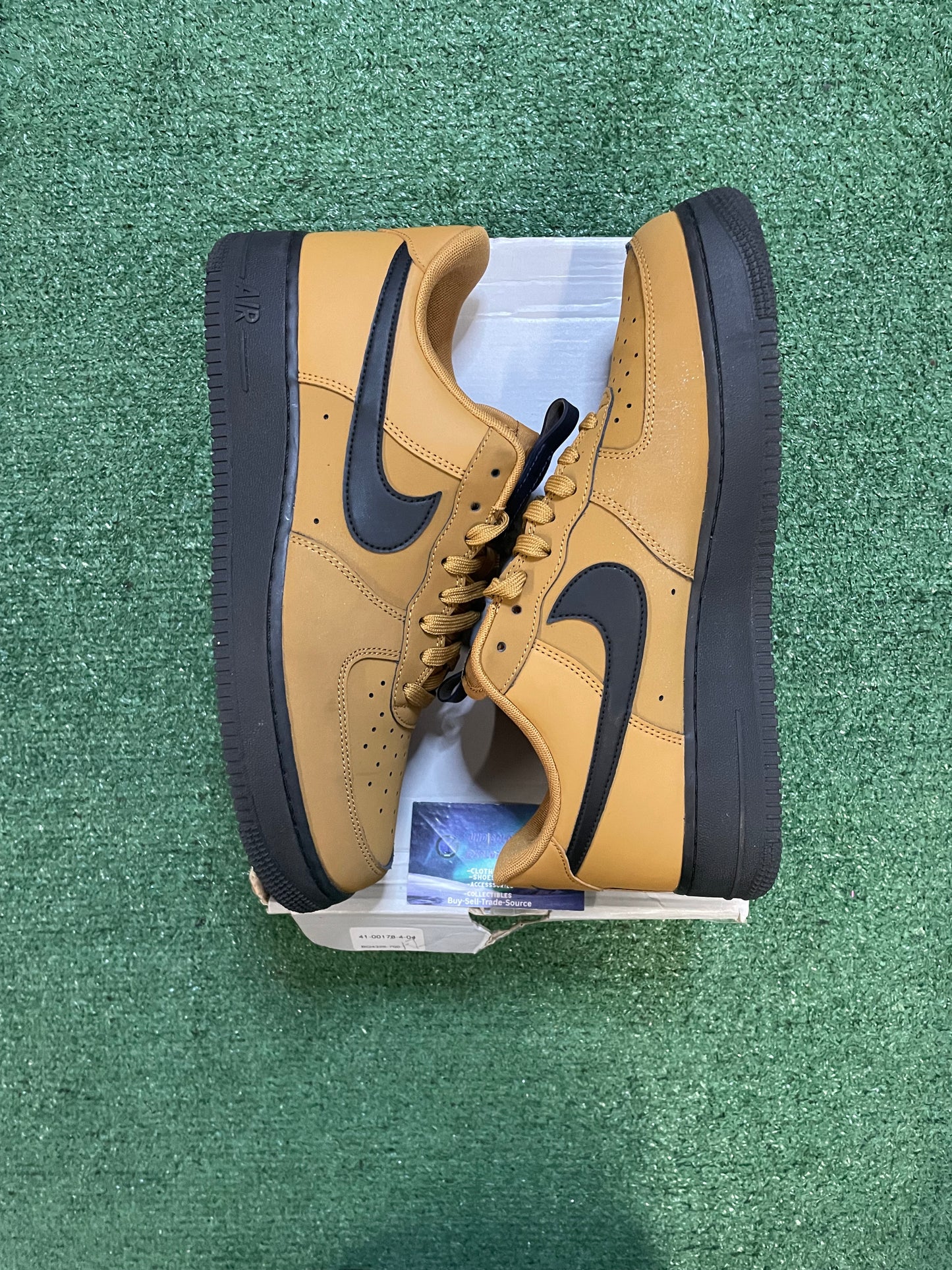 Nike Air Force 1 low wheat size 11men/12.5women