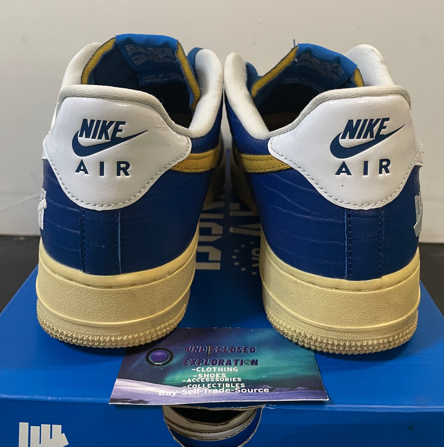 Nike Air Force 1 Low SP Dunk Vs AF1 Undefeated size 11men/12.5women